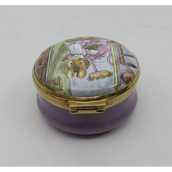 Crummles Beatrix Potter HUNCA MUNCA Enamel Trinket Pill Box in Display Case Vint - Picture 7 of 10
